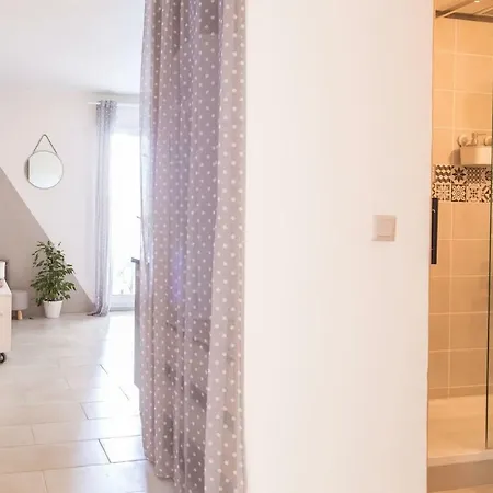 Studio Le 74 Apartamento Nimes